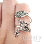 Large Tree Frog and Leaf Adjustable Wire Wrap Ring in Silver | DOTOLY