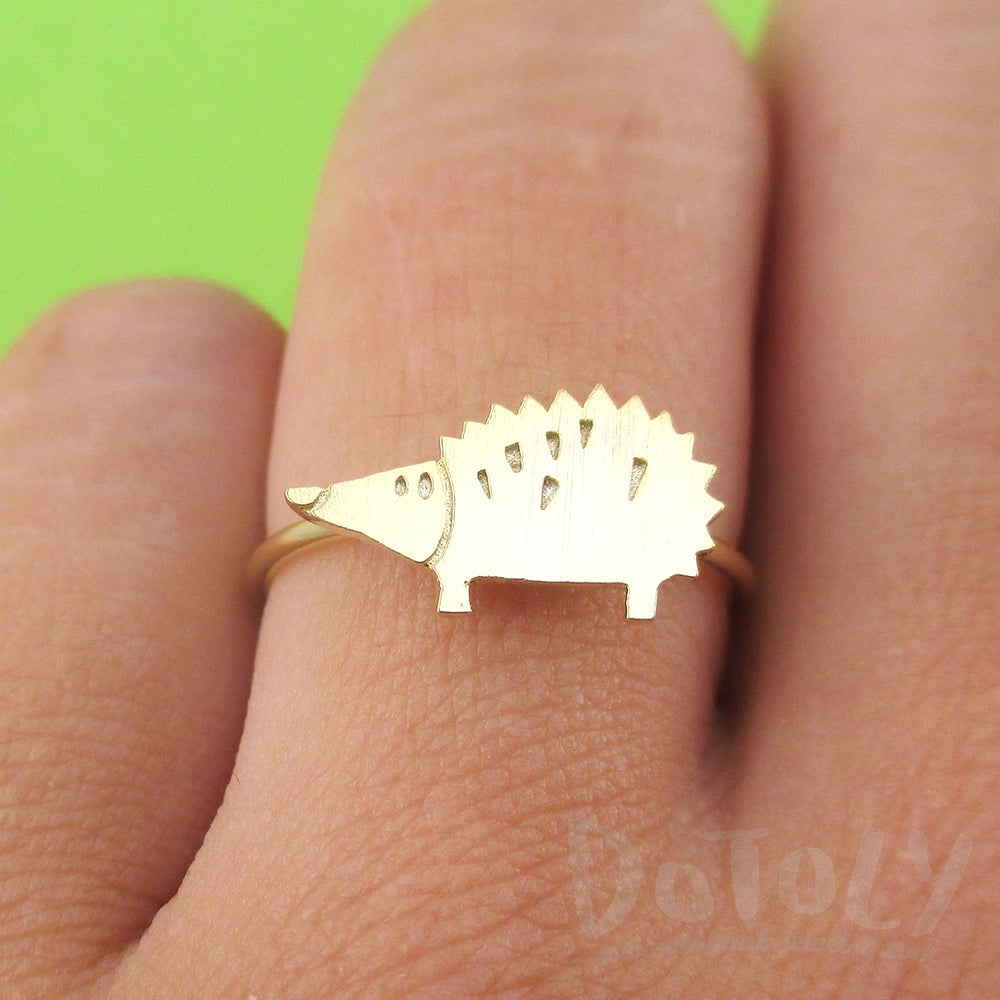 Little Hedgehog Shaped Adjustable Animal Ring in Gold | DOTOLY