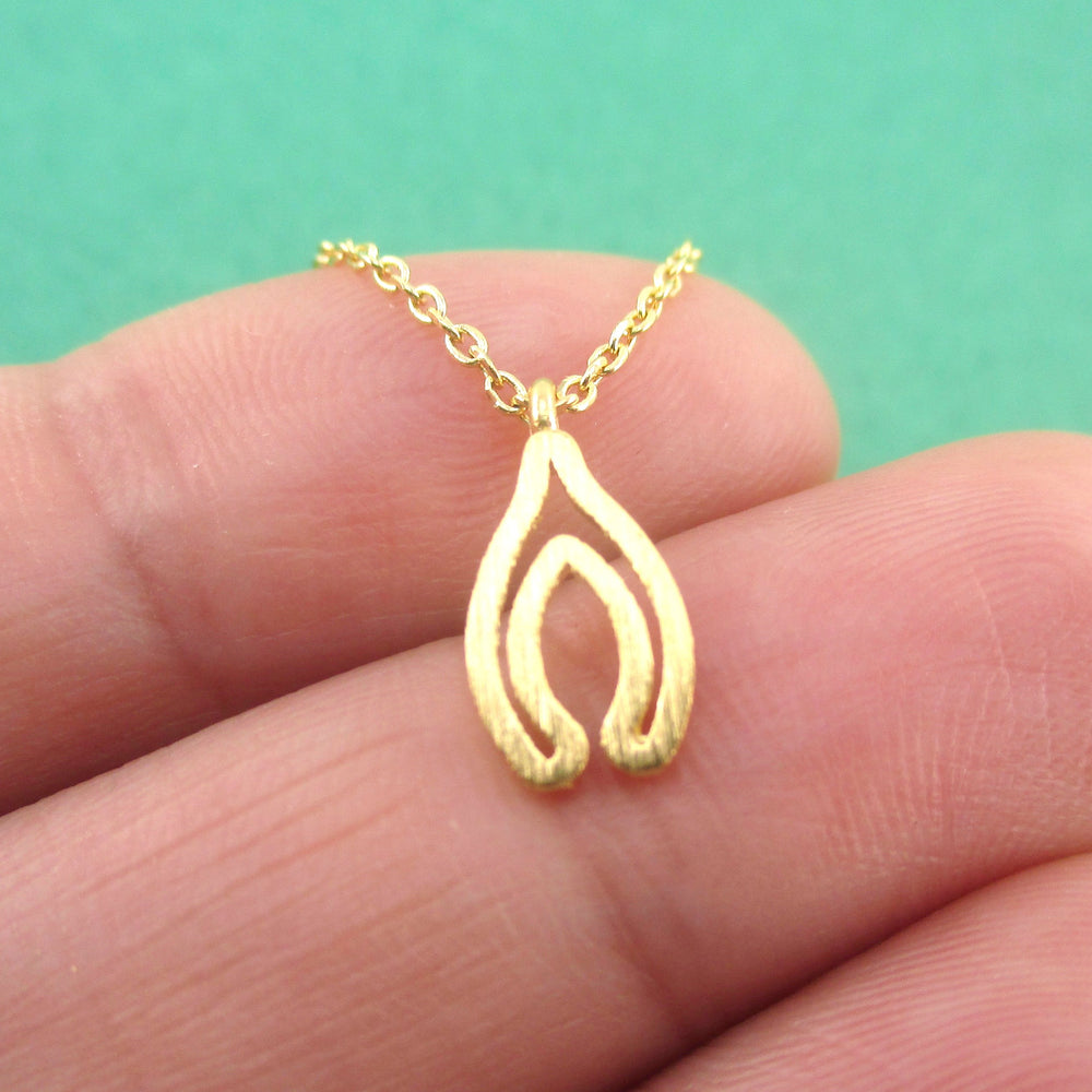 Lucky Charm Wishbone Outline Shaped Pendant Necklace