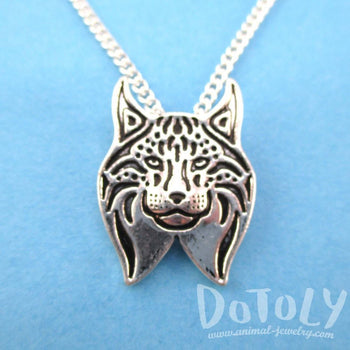 Lynx Cat Face Shaped Pendant Necklace in Silver | Animal Jewelry | DOTOLY