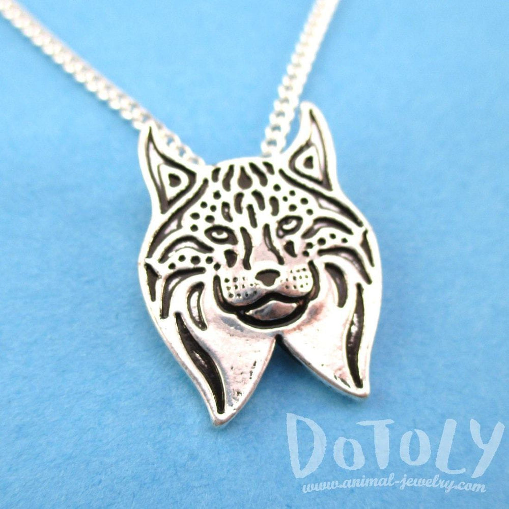 Lynx Cat Face Shaped Pendant Necklace in Silver | Animal Jewelry | DOTOLY