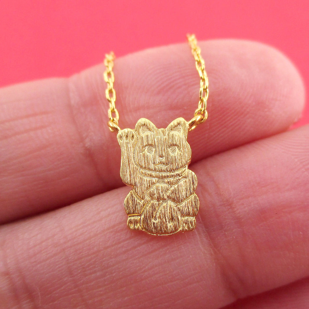 Maneki neko Lucky Fortune Cat Calico Japanese Bobtail Pendant