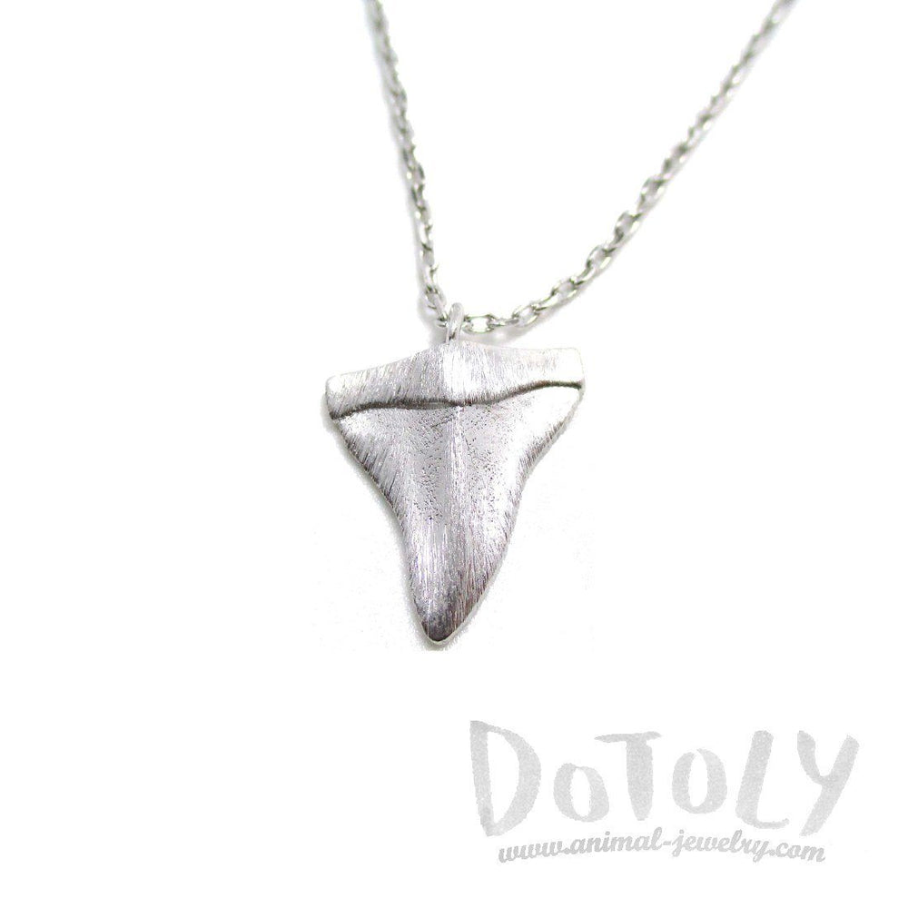 Mini Shark Tooth Boho Pendant Necklace in Silver | Animal Jewelry