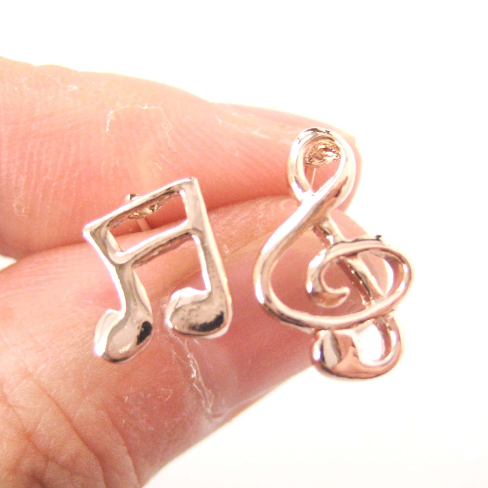 Simple Musical Note Shaped Stud Earrings in Rose Gold | DOTOLY