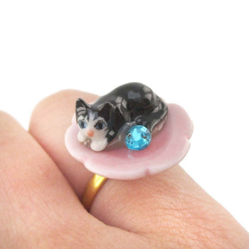 Porcelain Black Baby Kitty Cat Shaped Adjustable Animal Ring | DOTOLY