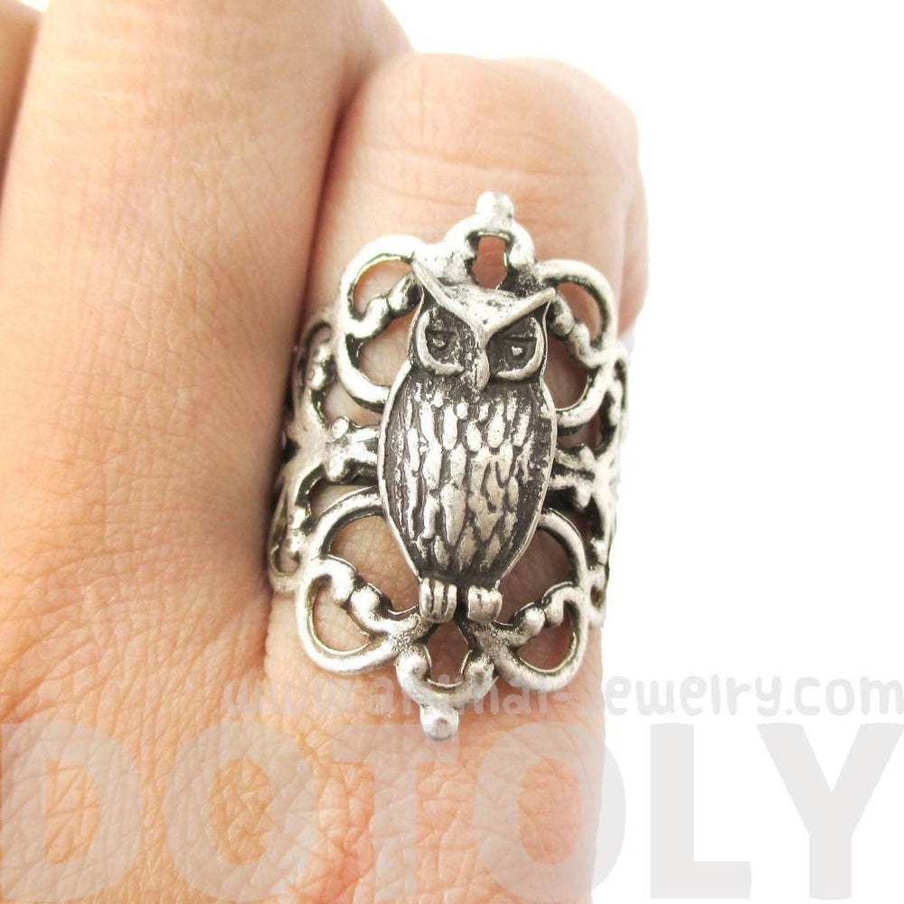 Pretty and Elegant Antique Silver Floral Filigree And Owl Shaped Ring