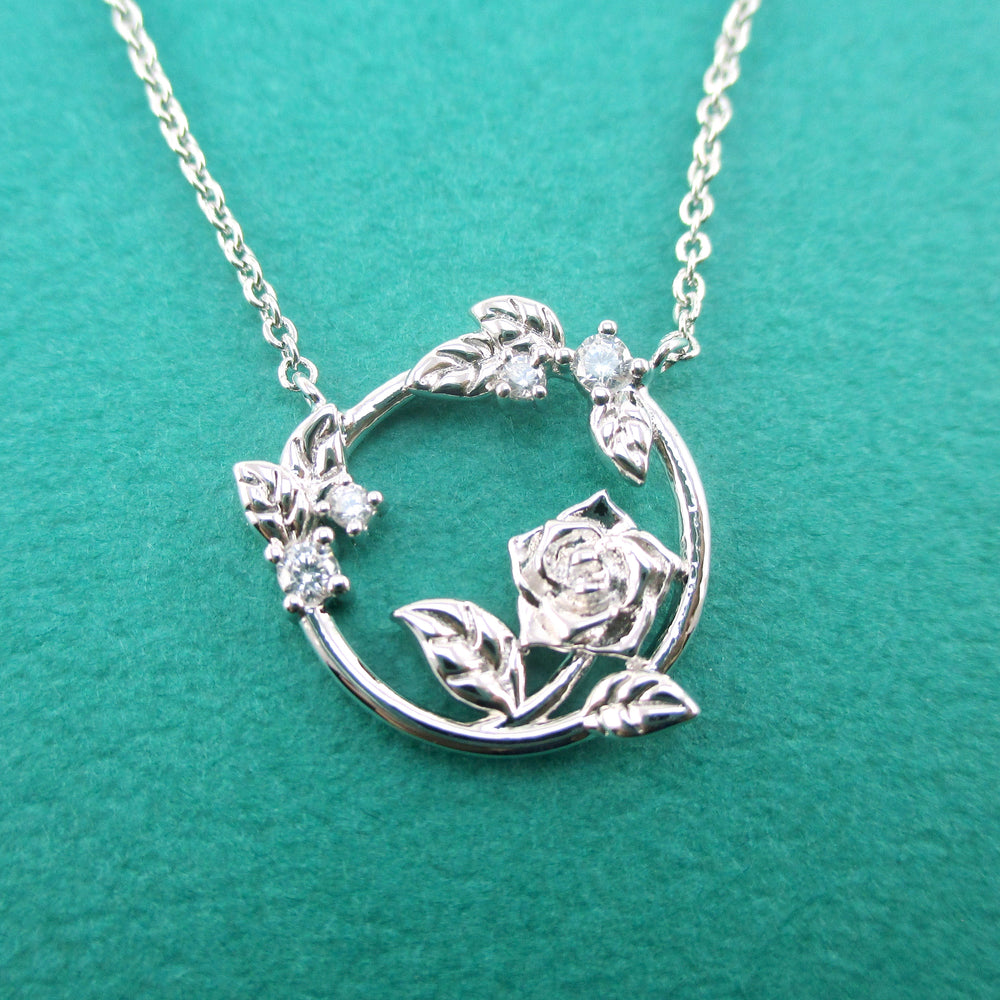 Pretty Round Rose Shaped Floral Pendant Necklace in Silver | DOTOLY