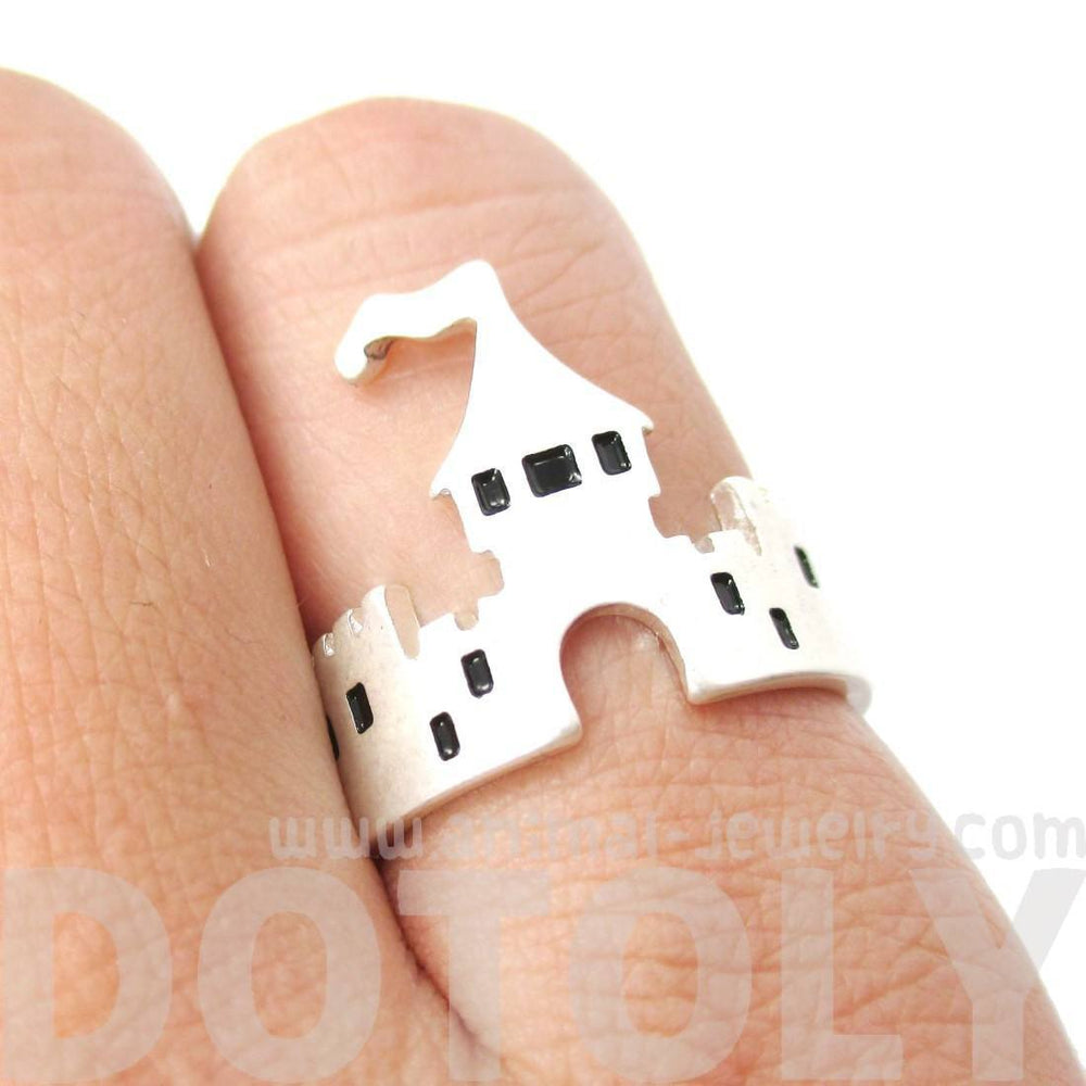 Princess Castle Shaped Ring in Silver | DOTOLY | DOTOLY