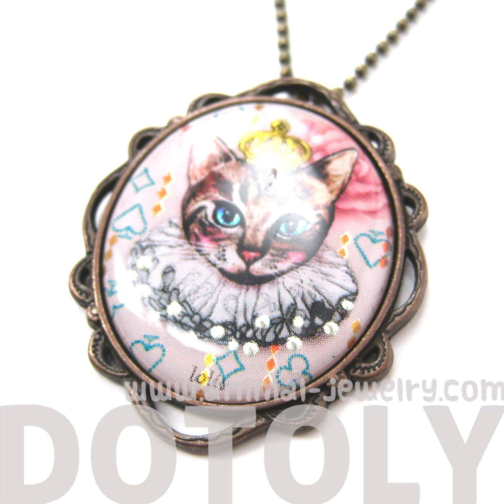 Princess Kitty Royal Cat Shaped Illustrated Oval Pendant Necklace | DOTOLY | DOTOLY