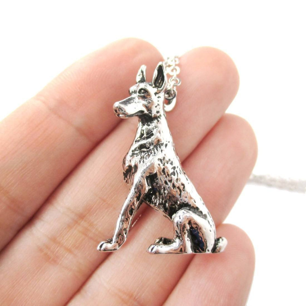 Realistic Doberman Pinscher Puppy Dog Shaped Animal Pendant Necklace in Shiny Silver | DOTOLY