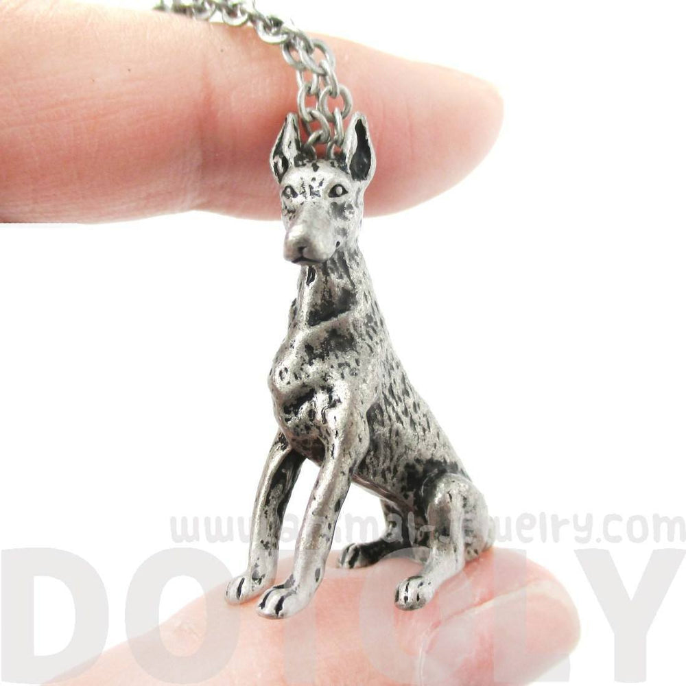 Doberman pendant clearance