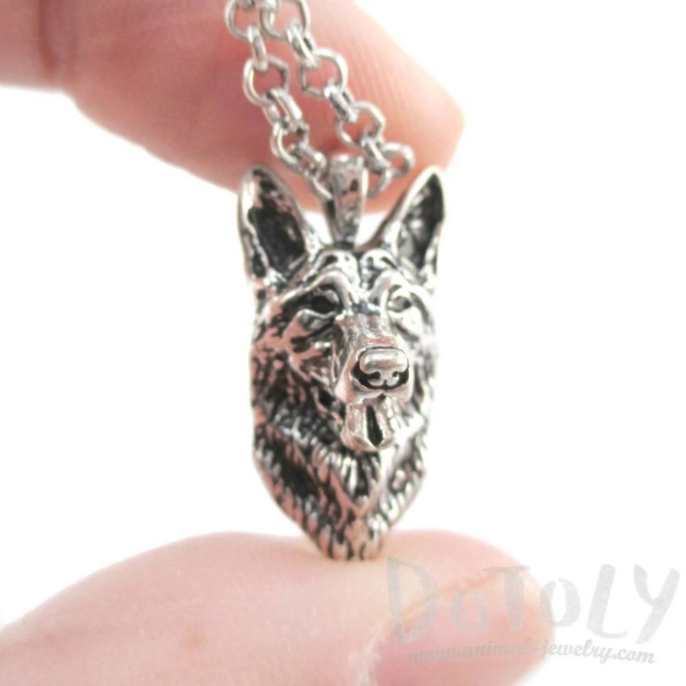 Realistic German Shepherd Face Shaped Pendant Necklace DOTOLY