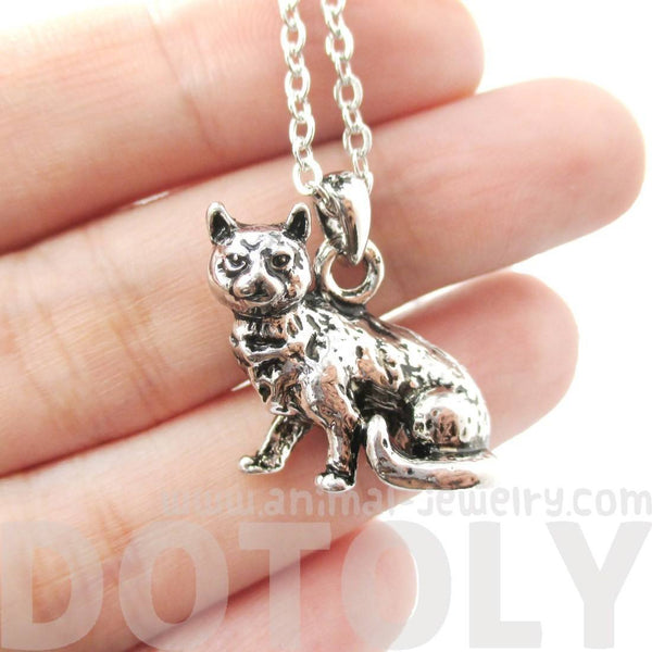 Realistic Grumpy Kitty Cat Shape Animal Charm Necklace in Shiny Silver ...