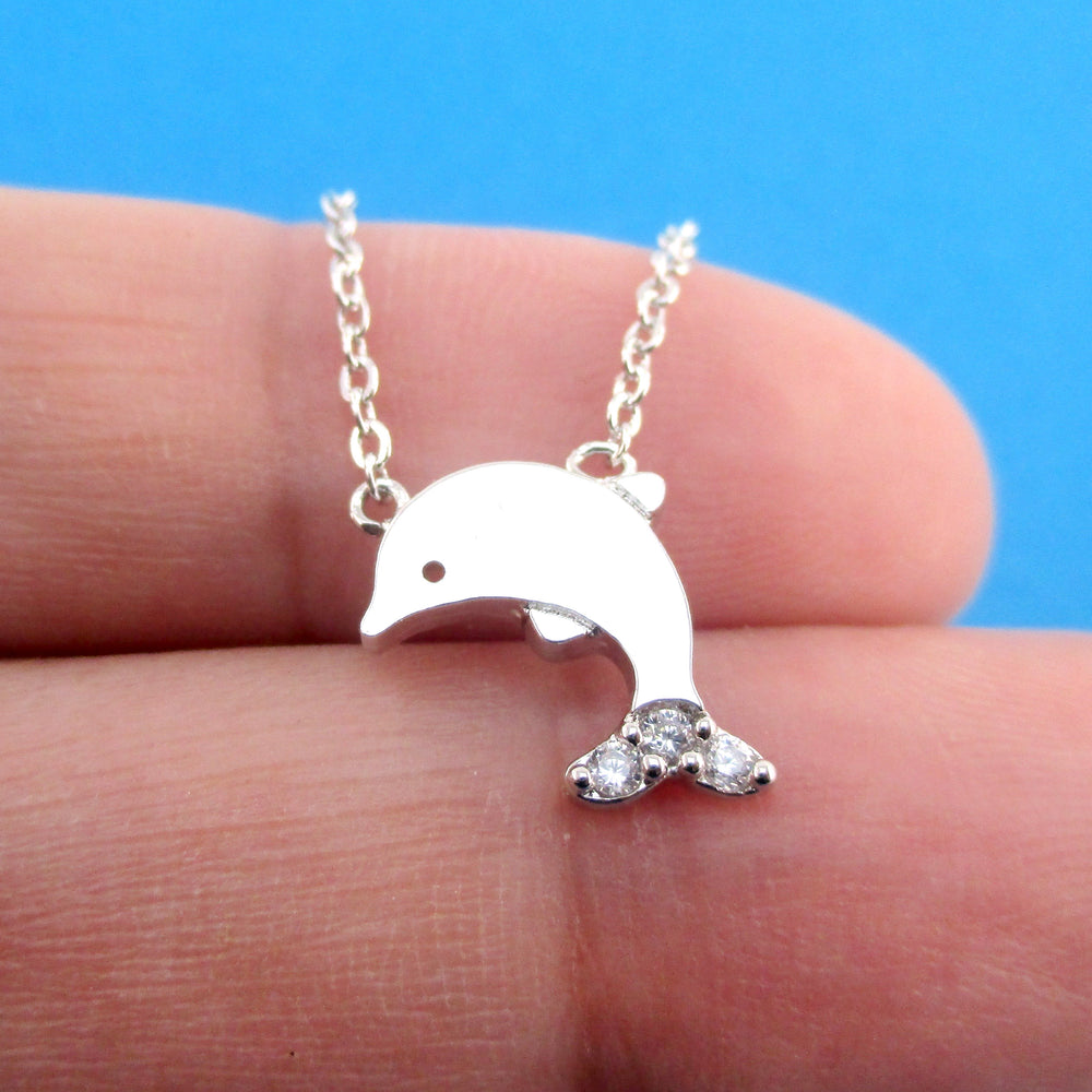 Rhinestone Bottlenose Dolphin Shaped Pendant Necklace in Silver