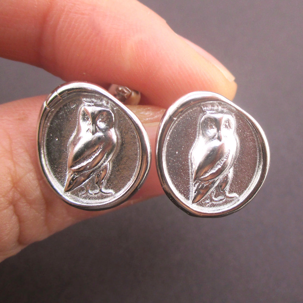 Round Owl Wax Seal Shaped Stud Earrings in Silver or Gold | DOTOLY