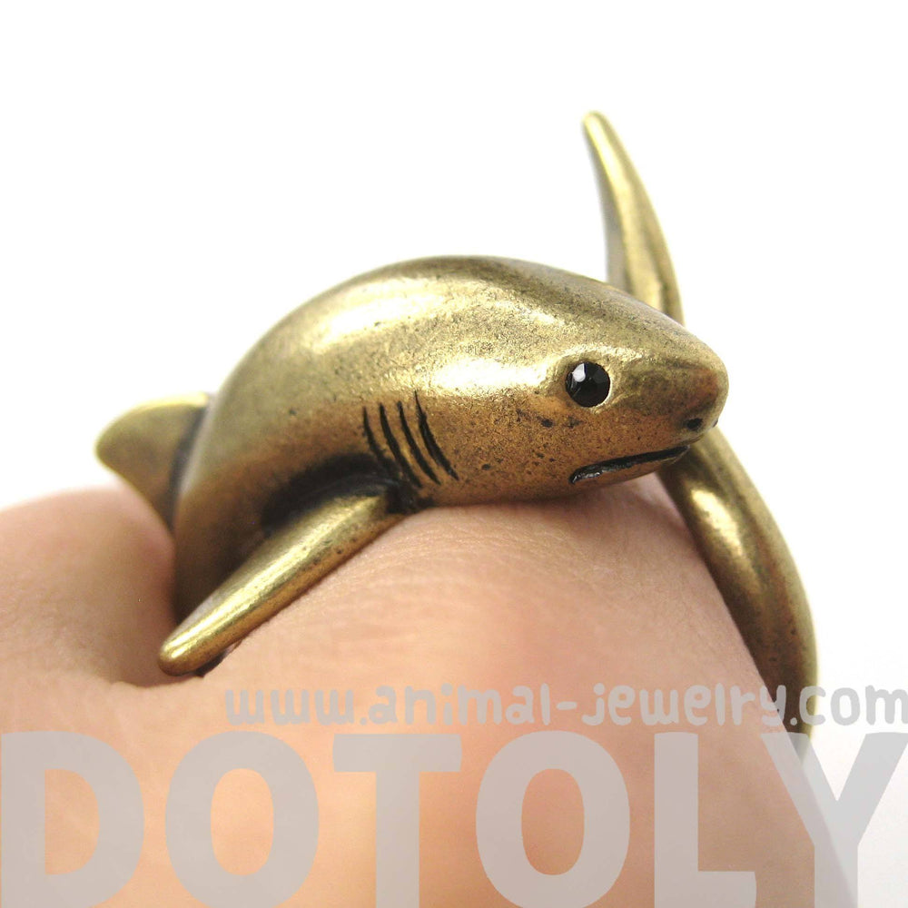 Shark Sea Animal Wrap Around Realistic Ring in Brass - Size 5 to 10 | DOTOLY