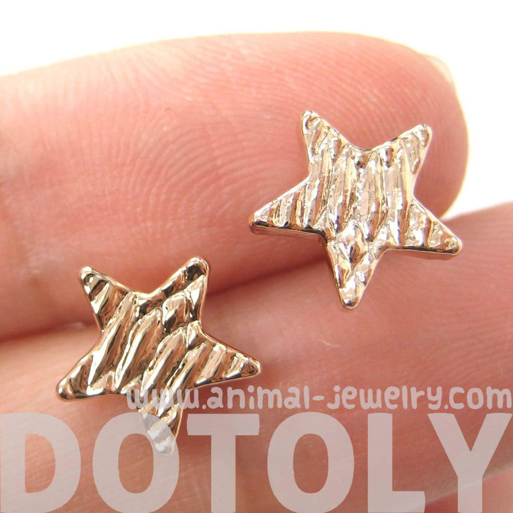 Simple Star Shaped Stud Earrings with Textured Details in Rose Gold | DOTOLY | DOTOLY