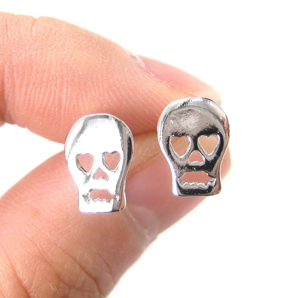 Skull Shaped Skeleton with Heart Shaped Eyes Stud Earrings in Silver | DOTOLY