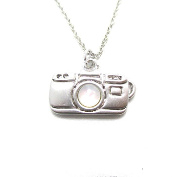 Small Camera Shaped Pearl Lens Pendant Necklace in Silver | DOTOLY | DOTOLY