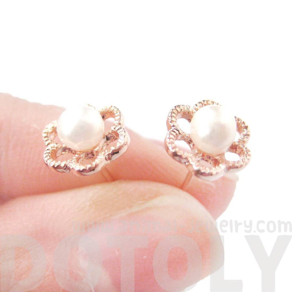 Small Floral Flower Shaped Stud Earrings in Rose Gold with Pearl Details | DOTOLY | DOTOLY