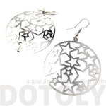 Star Outline Cut Out Round Disk Shaped Dangle Drop Earrings in Silver | DOTOLY | DOTOLY