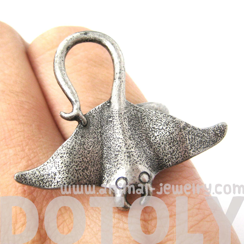 Stingray Adjustable Sea Animal Ring in Silver | Animal Jewelry | DOTOLY