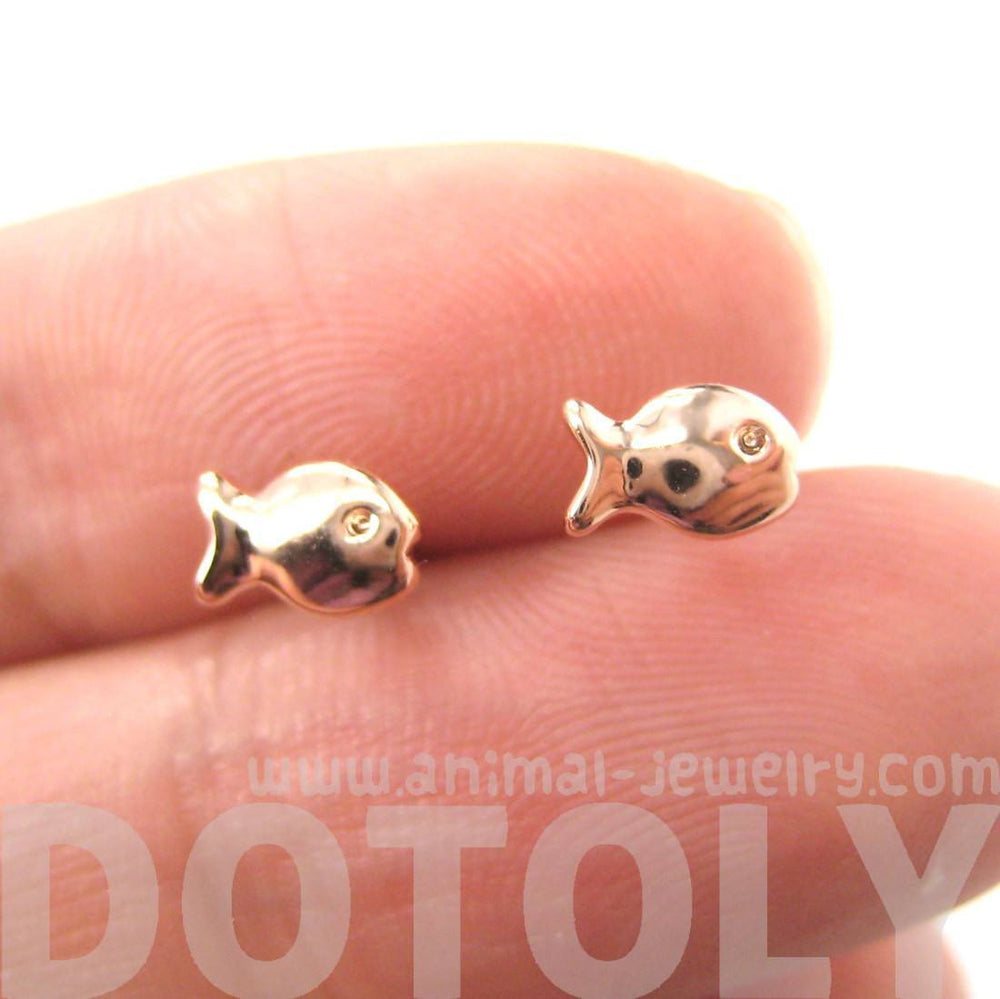 Tiny Fish Shaped Guppies Stud Earrings in Rose Gold | DOTOLY | DOTOLY