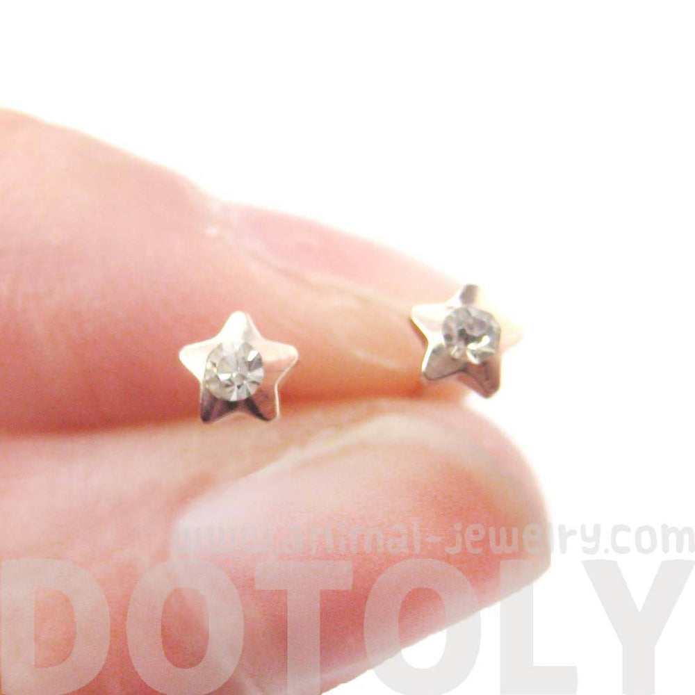 Tiny Star Shaped Stud Earrings in Rose Gold with Rhinestones | DOTOLY | DOTOLY