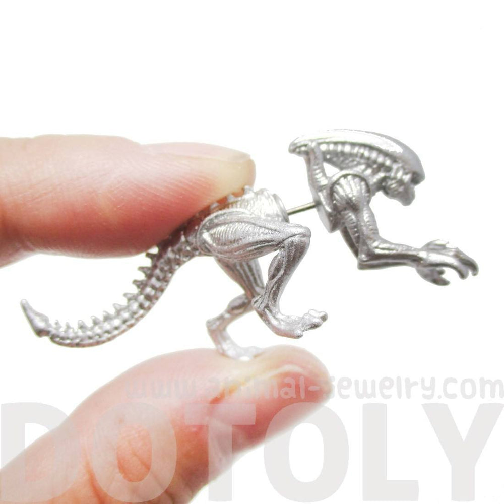 Xenomorph Alien vs. Predator AVP Shaped Front and Back Stud Earrings in Shiny Silver | DOTOLY